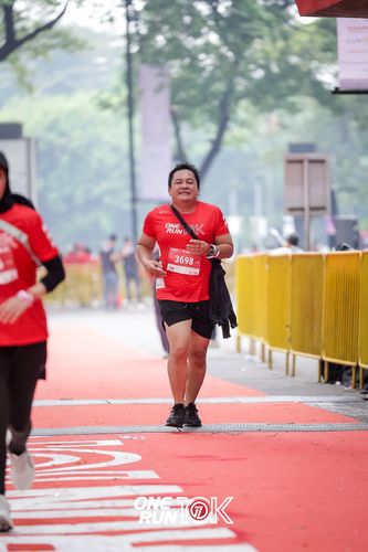 Race photo from ONE RUN 10K 2025