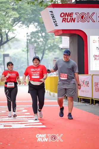 Race photo from ONE RUN 10K 2025