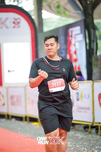 Race photo from ONE RUN 10K 2025