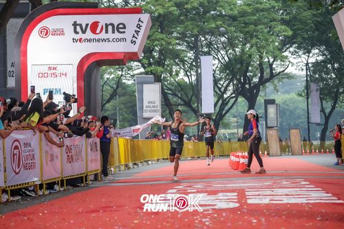 Race photo from ONE RUN 10K 2025