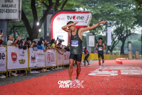 Race photo from ONE RUN 10K 2025