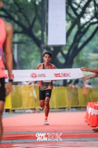 Race photo from ONE RUN 10K 2025