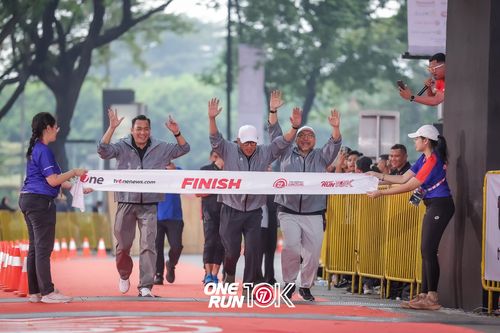 Race photo from ONE RUN 10K 2025