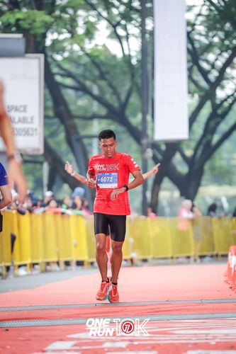 Race photo from ONE RUN 10K 2025