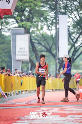 Race photo from ONE RUN 10K 2025