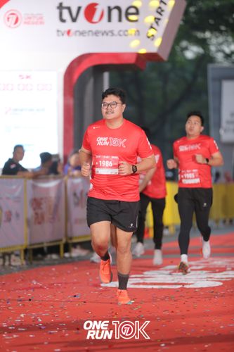 Race photo from ONE RUN 10K 2025