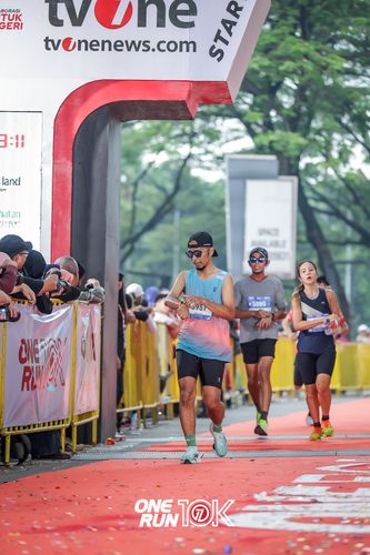 Race photo from ONE RUN 10K 2025