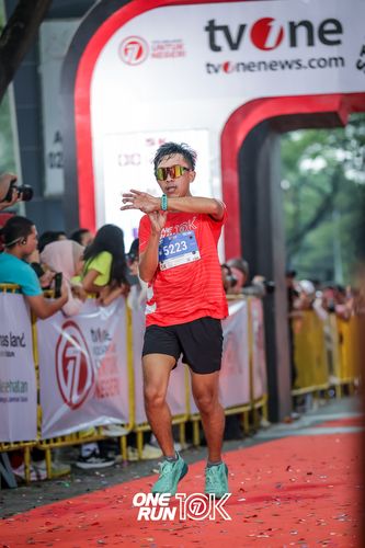 Race photo from ONE RUN 10K 2025