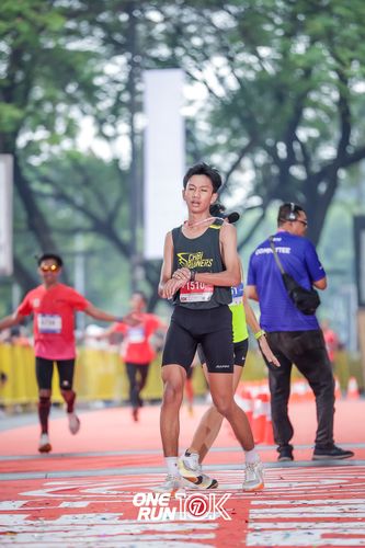 Race photo from ONE RUN 10K 2025
