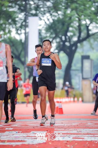 Race photo from ONE RUN 10K 2025