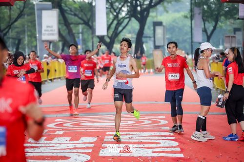 Race photo from ONE RUN 10K 2025