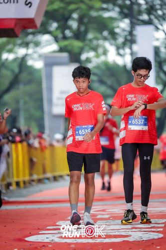 Race photo from ONE RUN 10K 2025