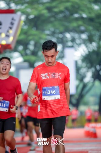 Race photo from ONE RUN 10K 2025