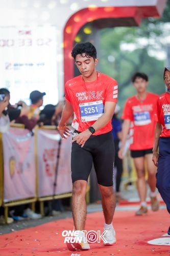 Race photo from ONE RUN 10K 2025