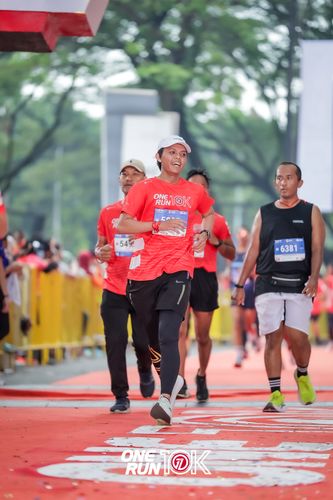 Race photo from ONE RUN 10K 2025