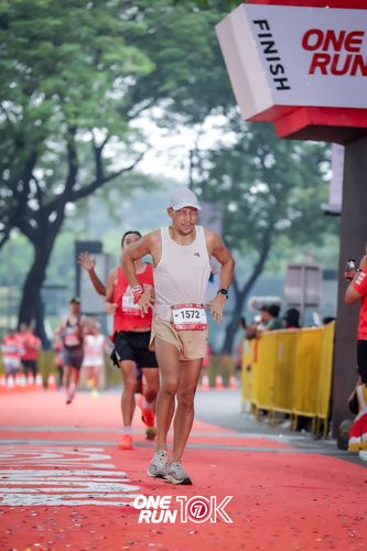 Race photo from ONE RUN 10K 2025