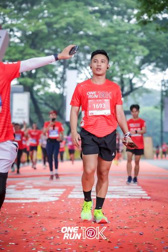 Race photo from ONE RUN 10K 2025