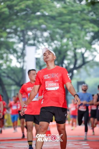 Race photo from ONE RUN 10K 2025