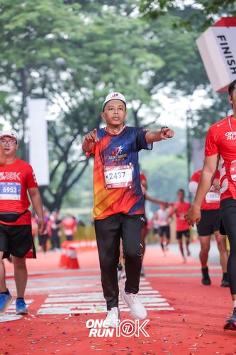 Race photo from ONE RUN 10K 2025