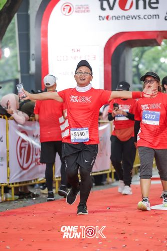 Race photo from ONE RUN 10K 2025
