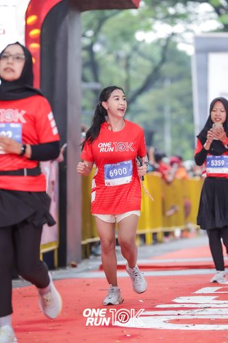 Race photo from ONE RUN 10K 2025