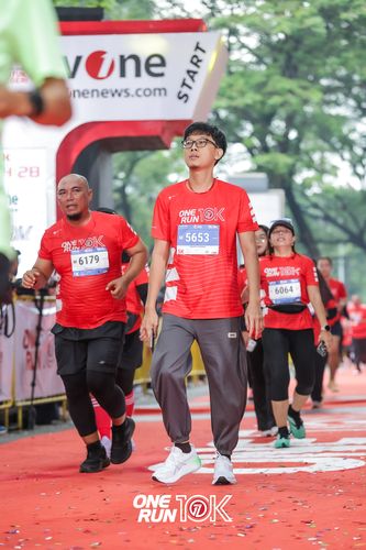 Race photo from ONE RUN 10K 2025