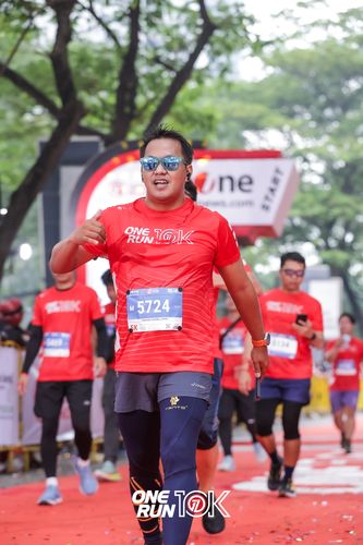 Race photo from ONE RUN 10K 2025