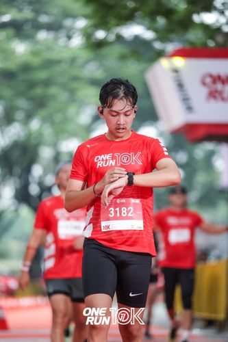 Race photo from ONE RUN 10K 2025