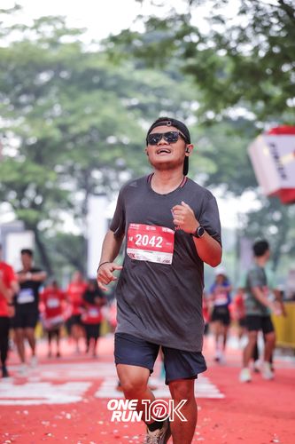 Race photo from ONE RUN 10K 2025