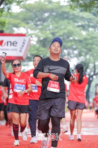 Race photo from ONE RUN 10K 2025