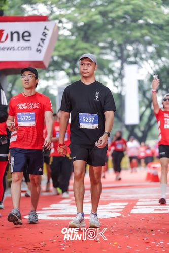 Race photo from ONE RUN 10K 2025