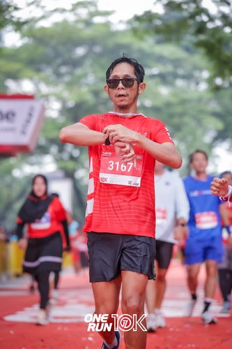Race photo from ONE RUN 10K 2025