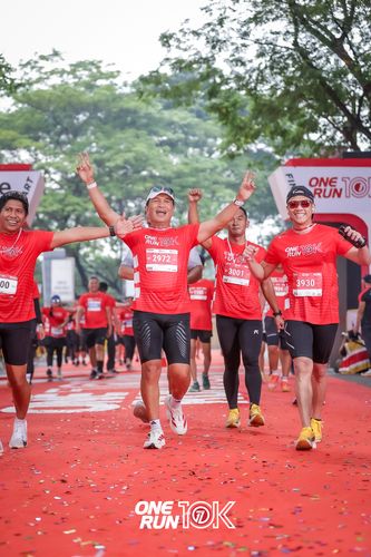 Race photo from ONE RUN 10K 2025