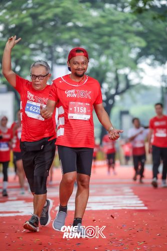 Race photo from ONE RUN 10K 2025