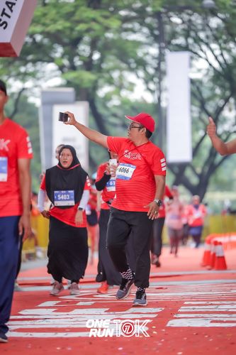 Race photo from ONE RUN 10K 2025