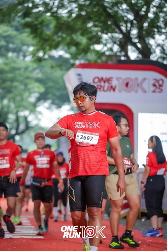 Race photo from ONE RUN 10K 2025