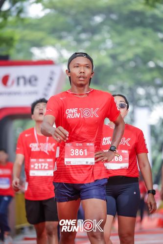 Race photo from ONE RUN 10K 2025