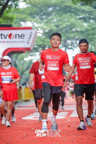 Race photo from ONE RUN 10K 2025