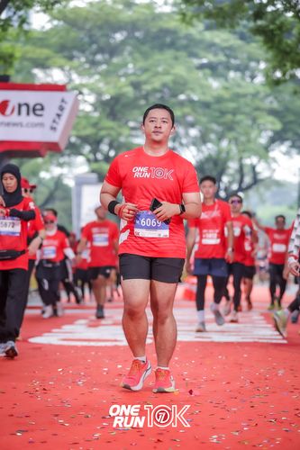 Race photo from ONE RUN 10K 2025