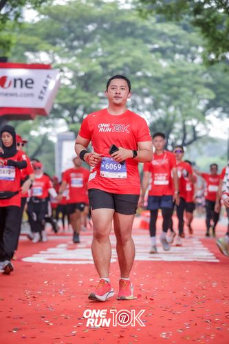 Race photo from ONE RUN 10K 2025
