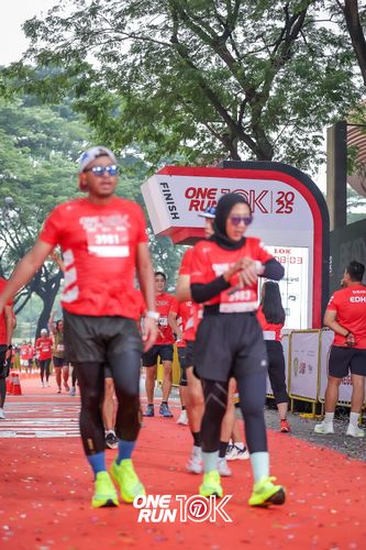 Race photo from ONE RUN 10K 2025