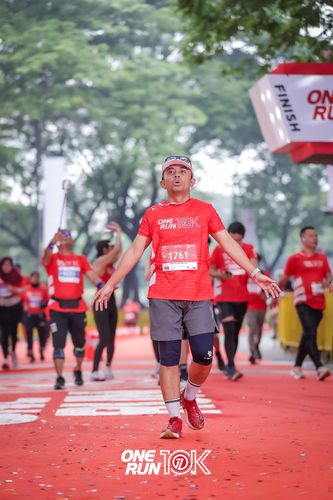 Race photo from ONE RUN 10K 2025