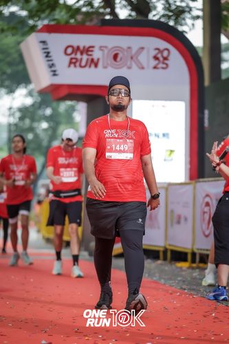 Race photo from ONE RUN 10K 2025