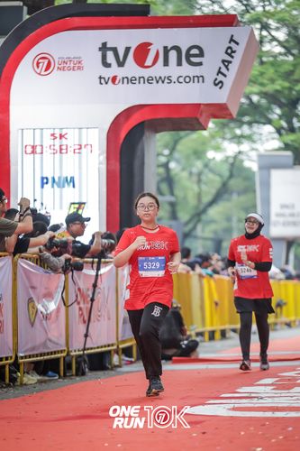Race photo from ONE RUN 10K 2025