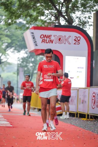 Race photo from ONE RUN 10K 2025
