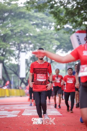 Race photo from ONE RUN 10K 2025