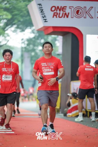 Race photo from ONE RUN 10K 2025