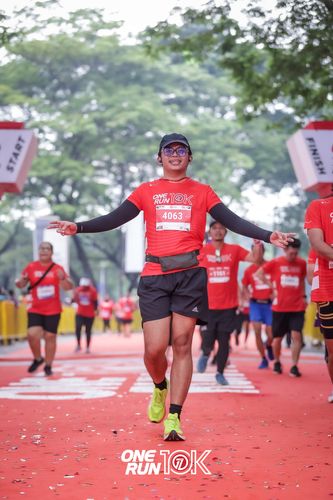 Race photo from ONE RUN 10K 2025