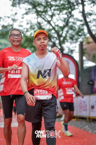 Race photo from ONE RUN 10K 2025