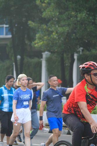 Race photo from NU SKIN RUNNING CLUB
